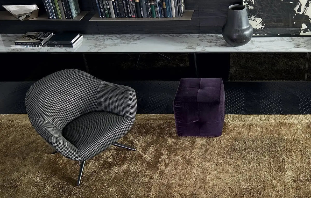 Mad Chair - Armchair | Poliform | JANGEORGe Interior Design