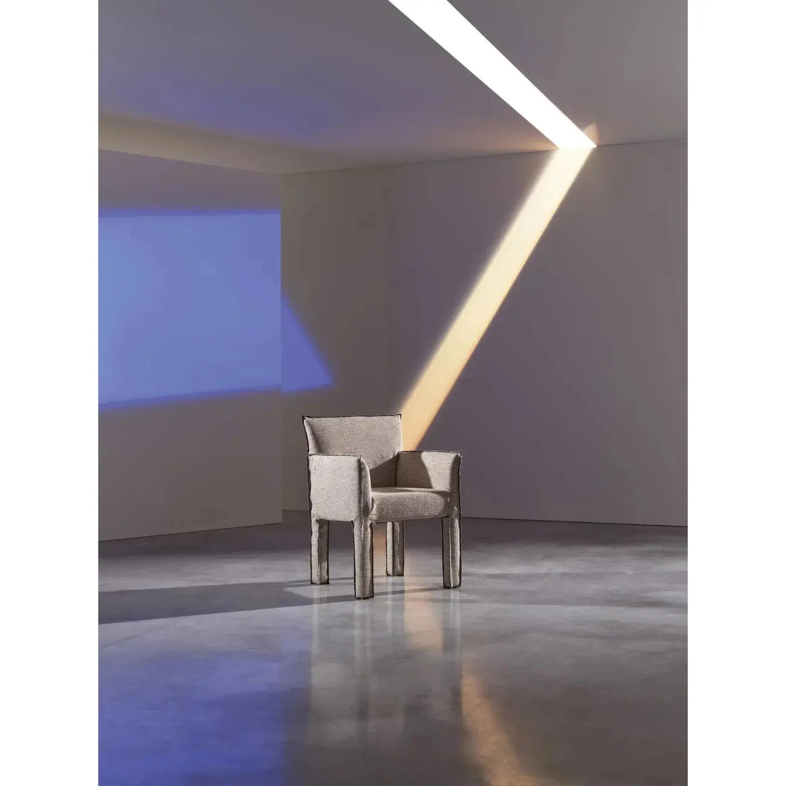 Ghost 125 - Dining Chair Gervasoni