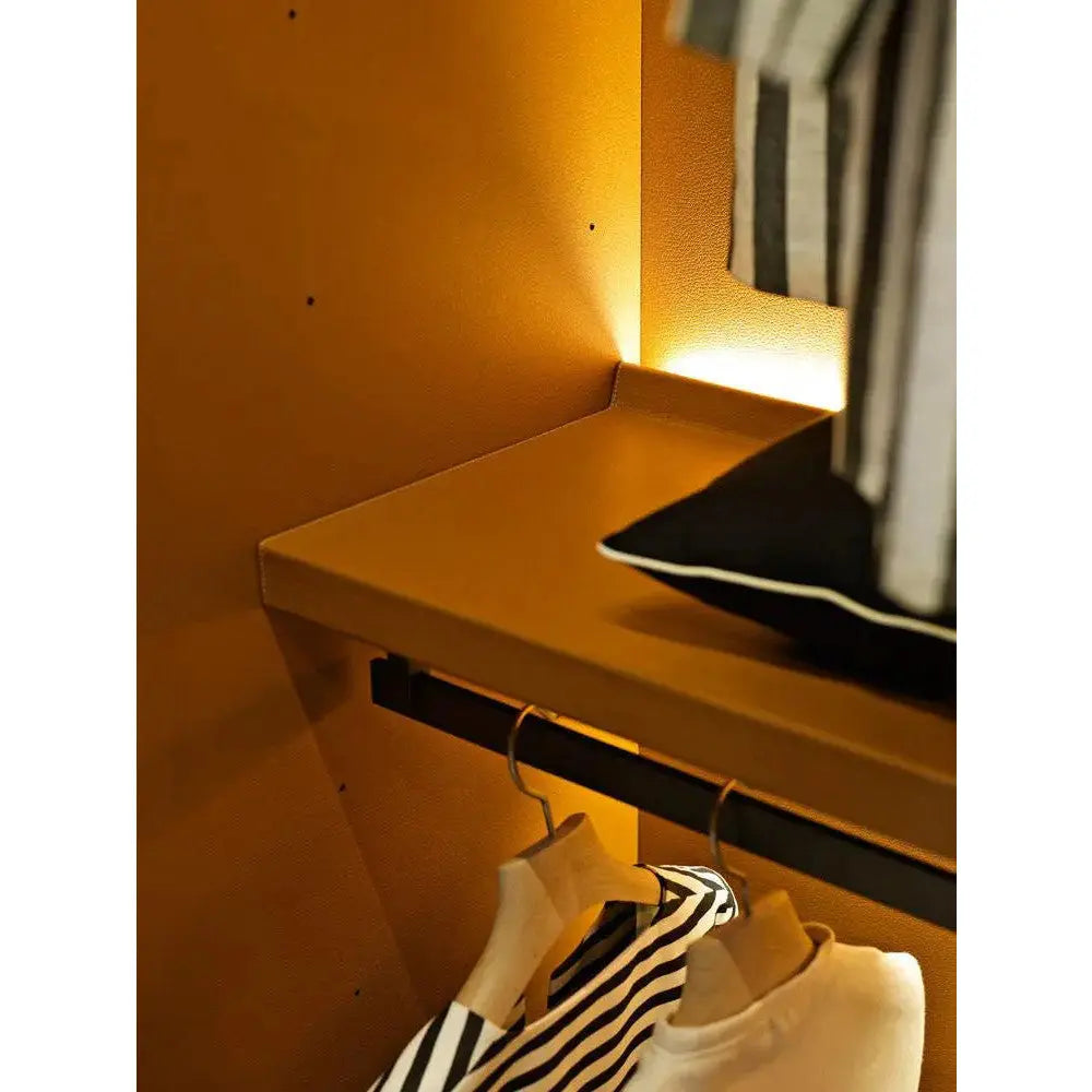 Backstage Wardrobe | B&B Italia | JANGEORGe Interior Design