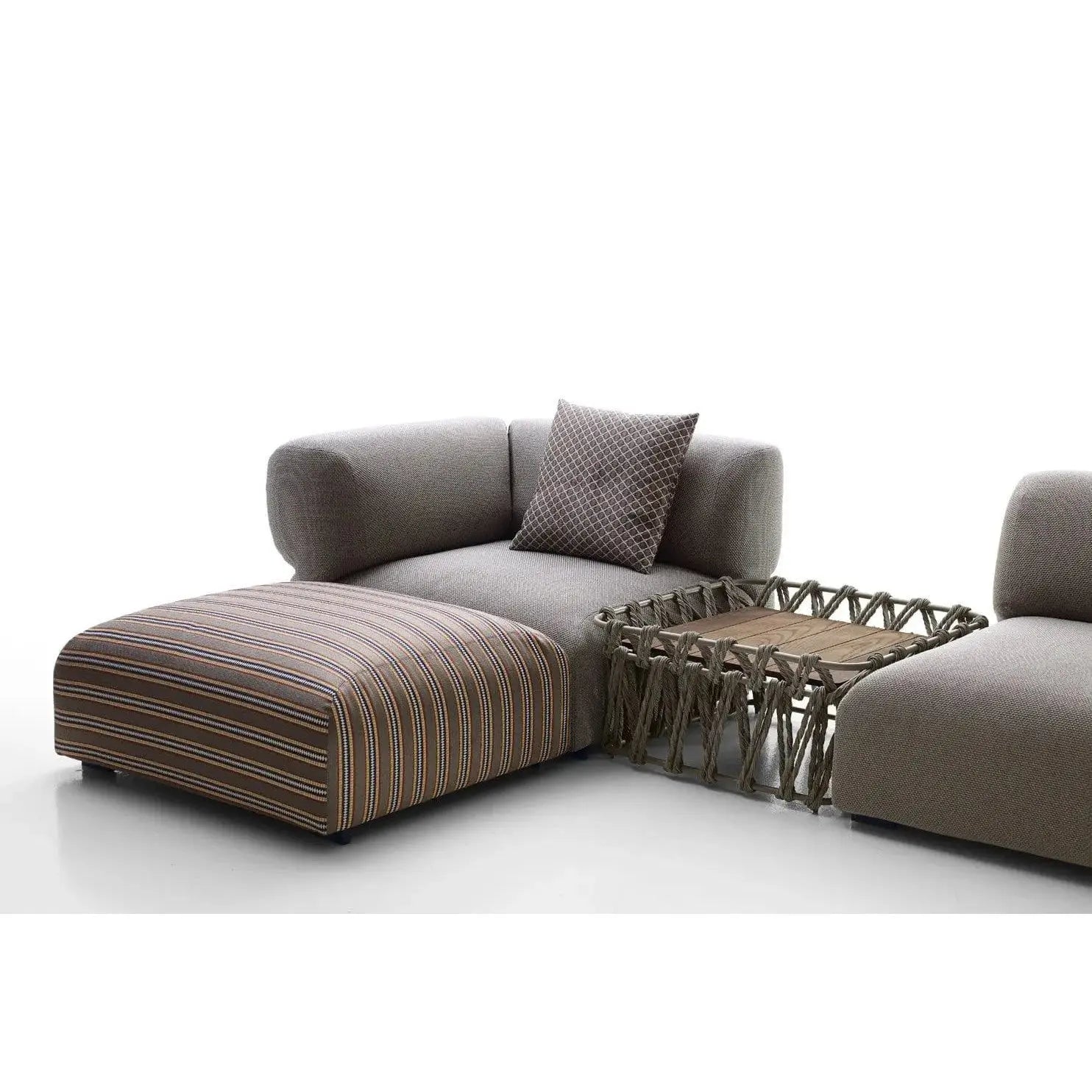 Butterfly Sofa | B&B Italia | JANGEORGe Interior Design