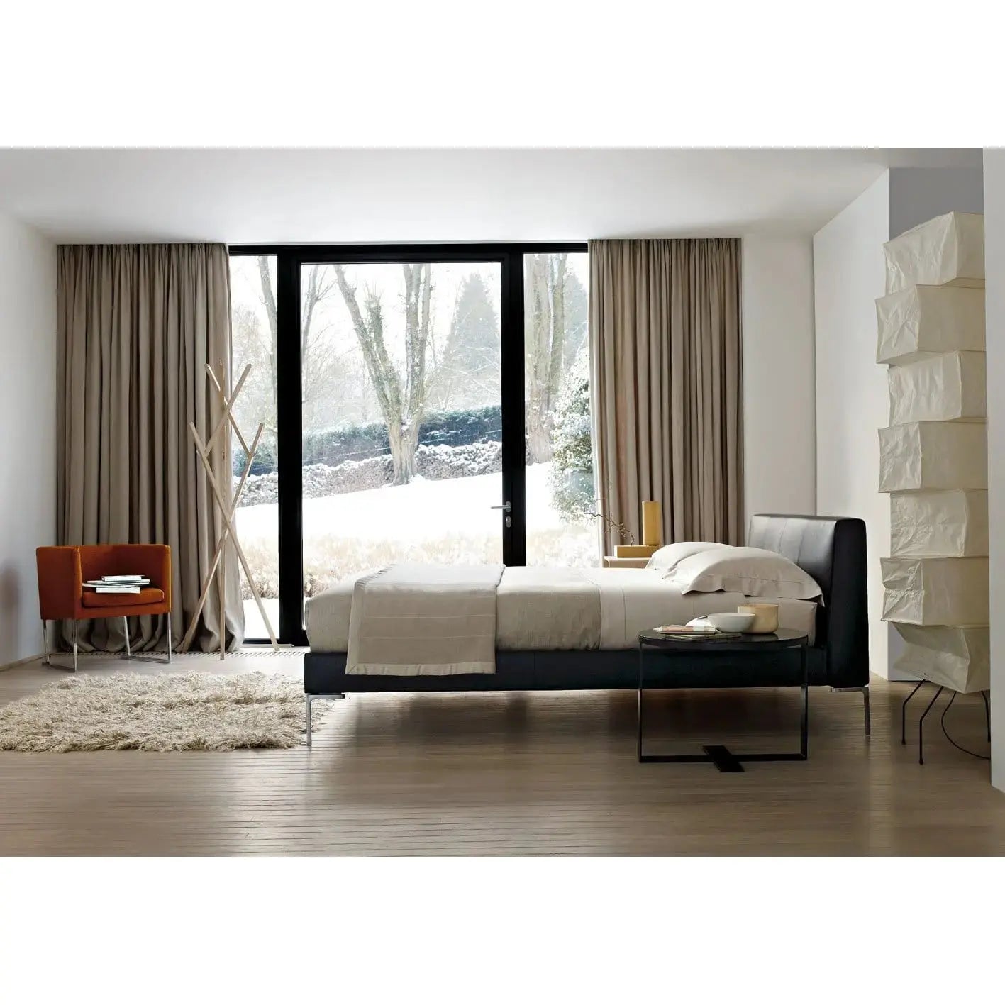Charles Bed | B&B Italia | JANGEORGe Interior Design