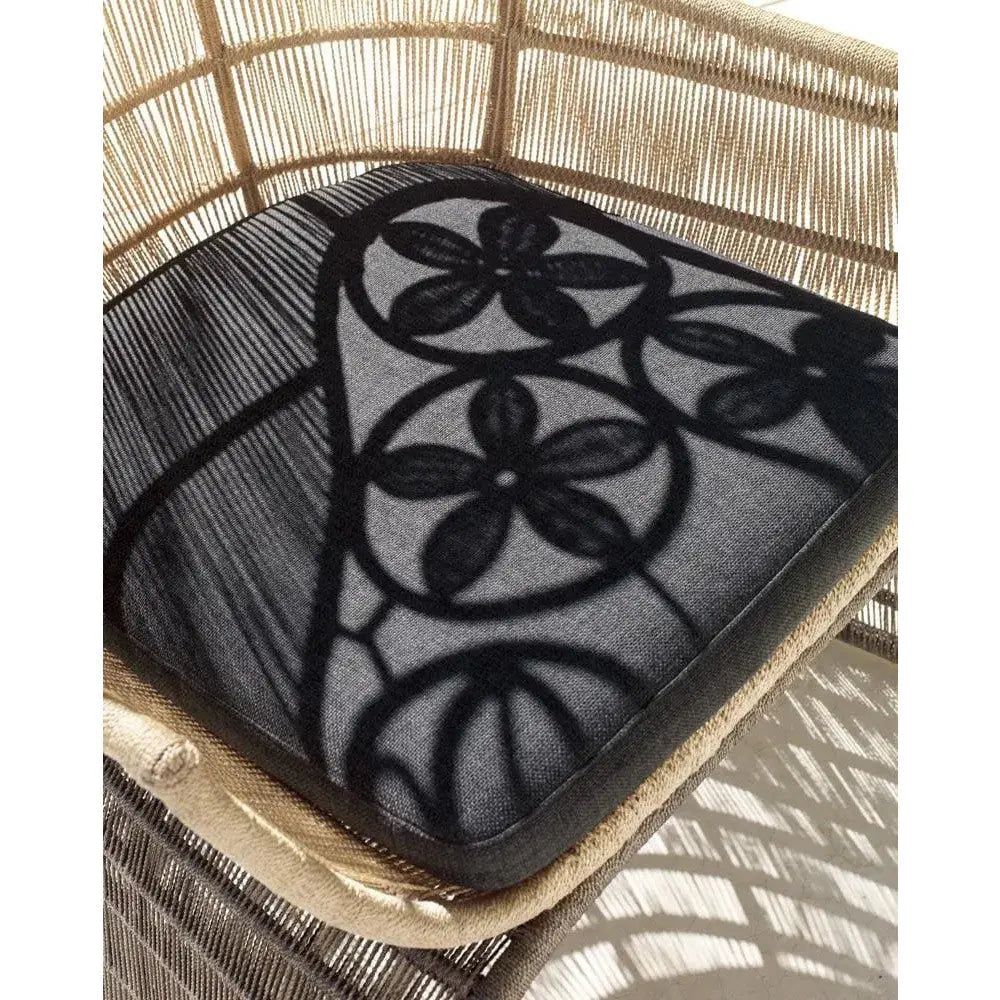 Crinoline Outdoor Armchair | B&B Italia | JANGEORGe Interior Design