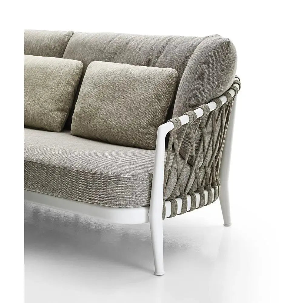 Erica Sofa | B&B Italia | JANGEORGe Interior Design