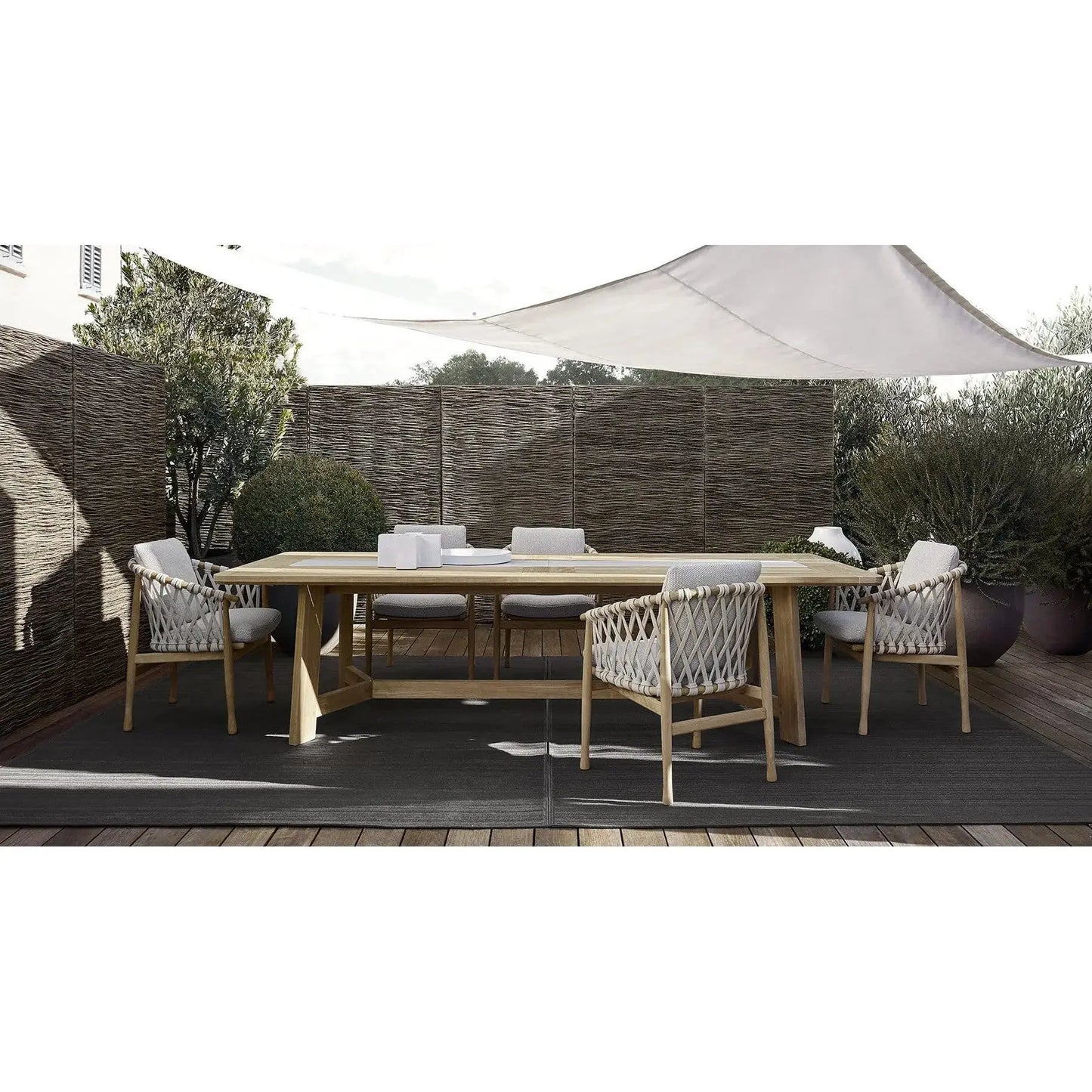 Ginestra Table | B&B Italia | JANGEORGe Interior Design