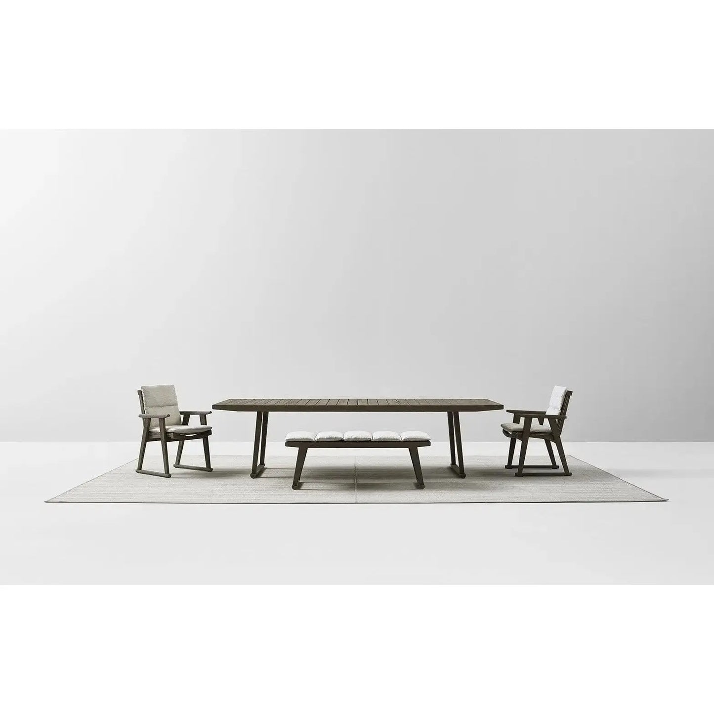 Gio Table | B&B Italia | JANGEORGe Interior Design