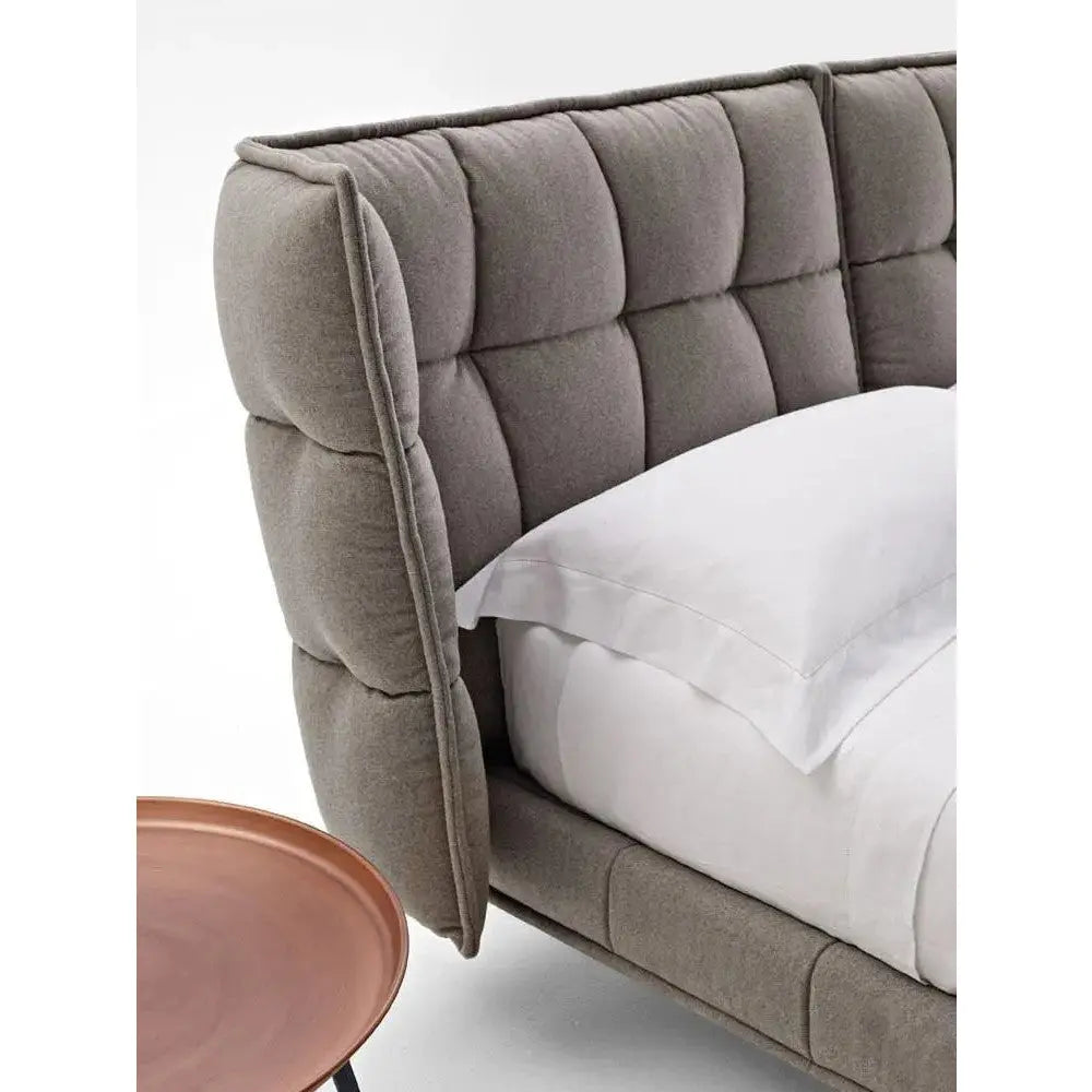 Husk Bed | B&B Italia | JANGEORGe Interior Design