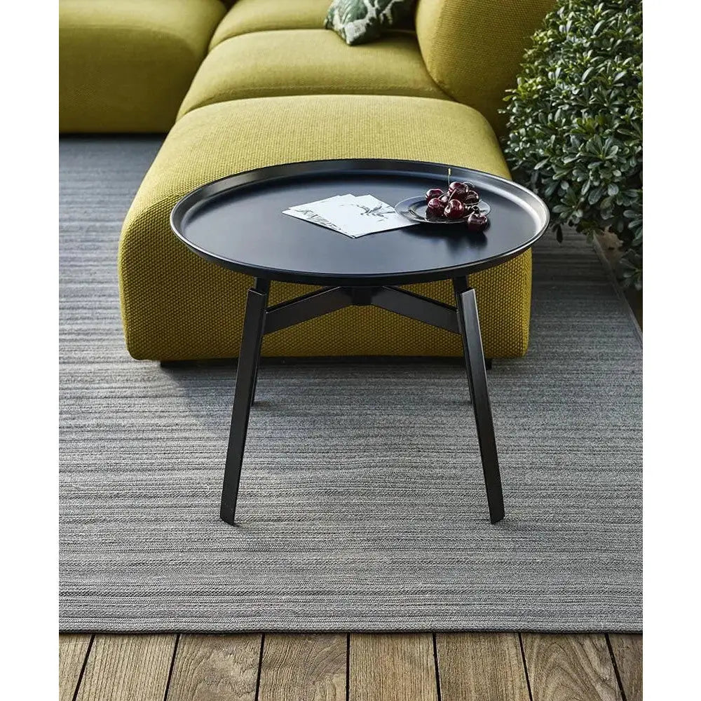 Husk Outdoor Small Table | B&B Italia | JANGEORGe Interior Design