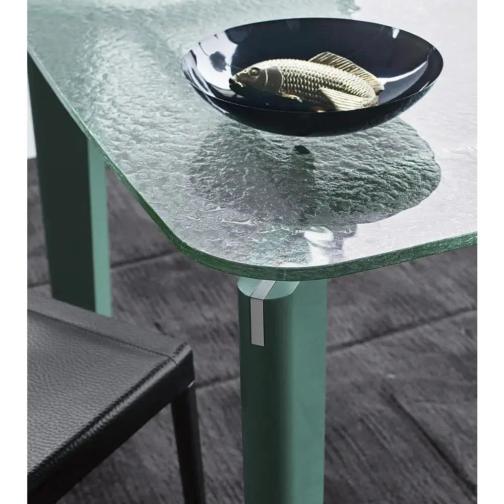 Oskar Table | B&B Italia | JANGEORGe Interior Design