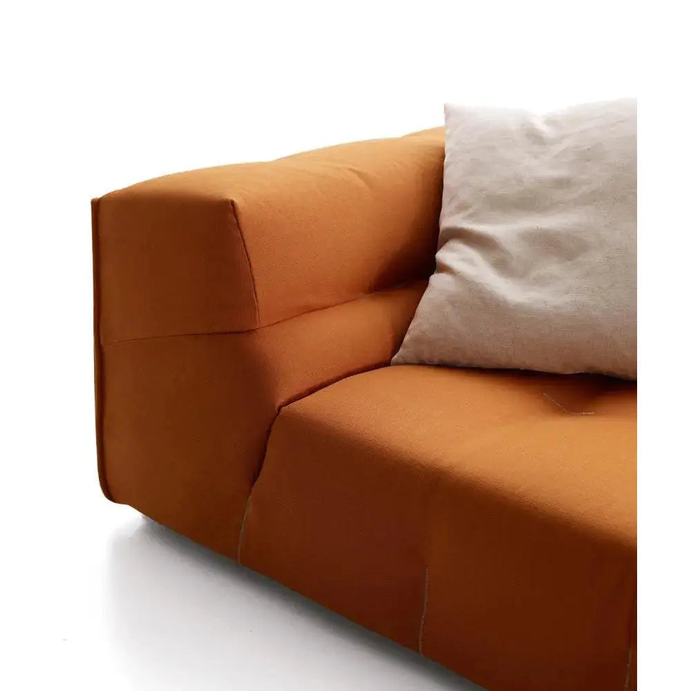 Tufty-Too Sofa | B&B Italia | JANGEORGe Interior Design
