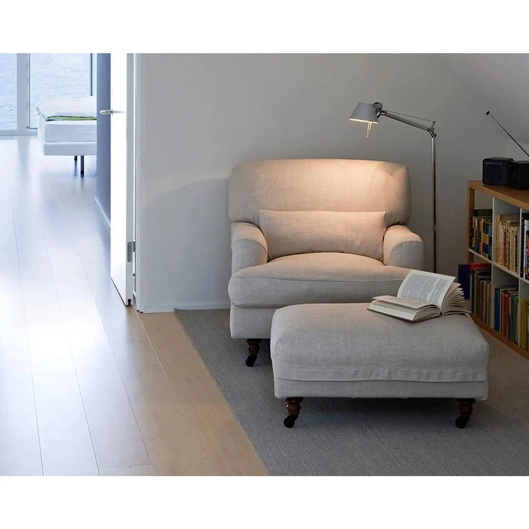 Raffles - Armchair | DePadova | JANGEORGe Interior Design