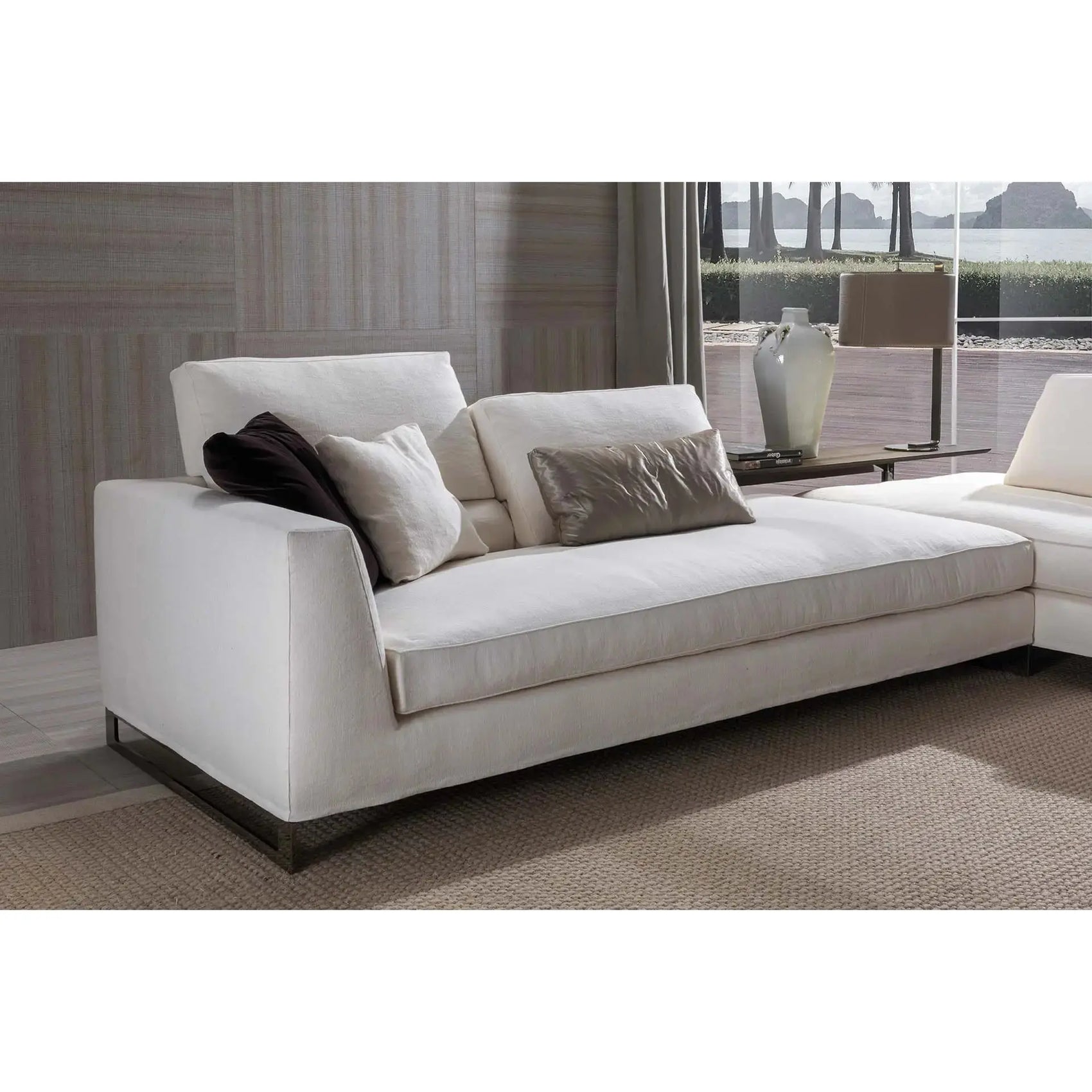 Davis Free - Sofa | Frigerio | JANGEORGe Interior Design