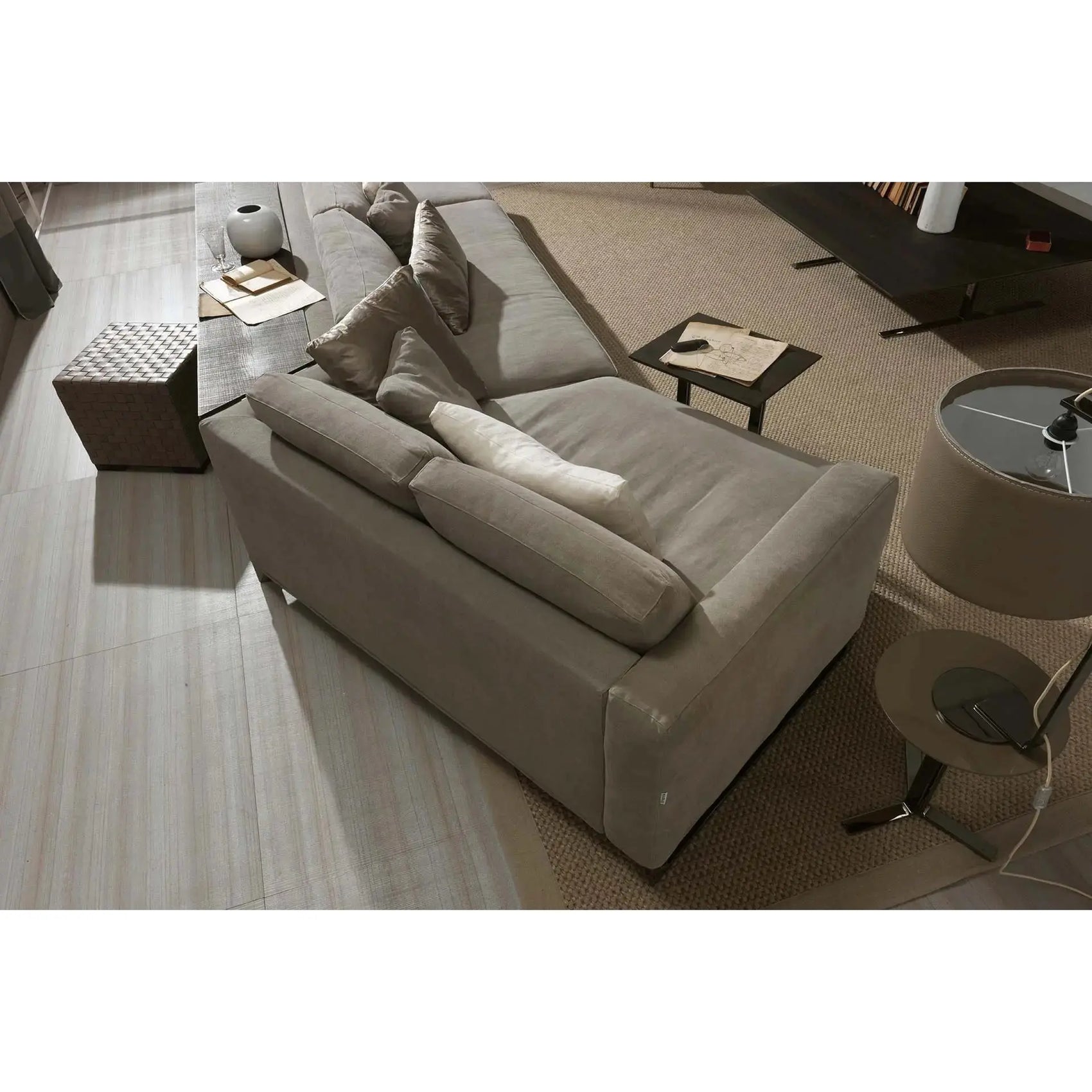 Davis Out - Sofa | Frigerio | JANGEORGe Interior Design