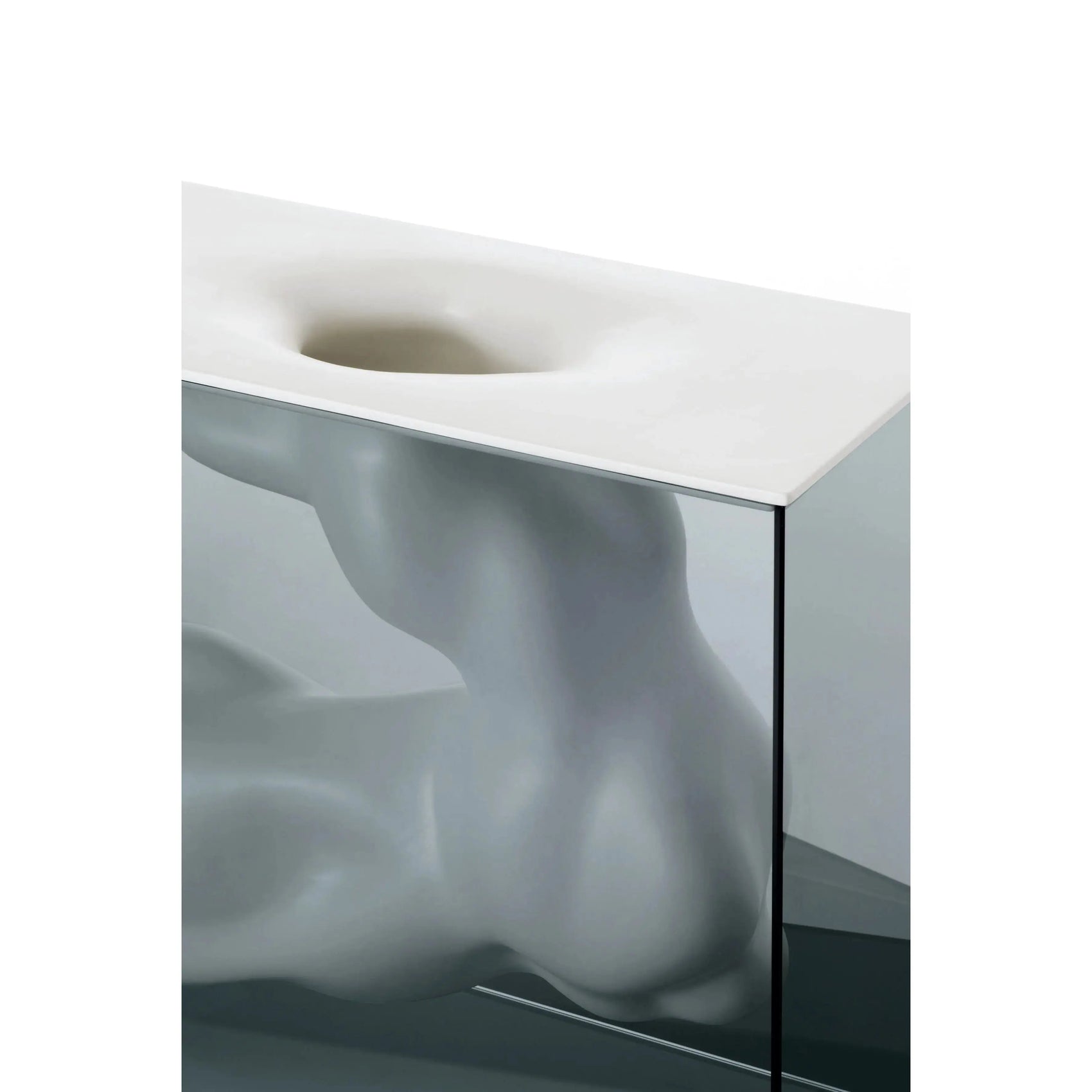 Angelo e Angela Vase | Glas Italia | JANGEORGe Interior Design