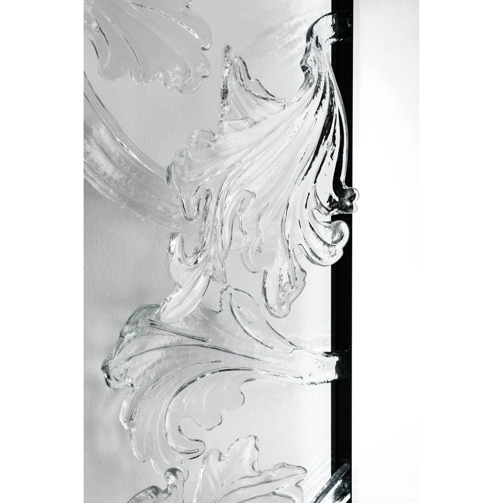 Sturm und Drang Mirror | Glas Italia | JANGEORGe Interior Design