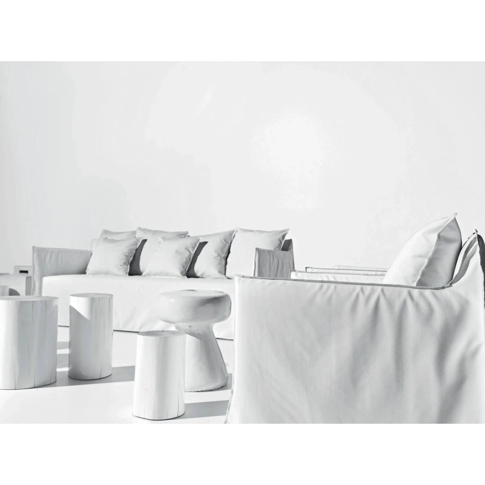 InOut 42 Ceramic Side Table / Ottoman | Gervasoni | JANGEORGe Interior Design