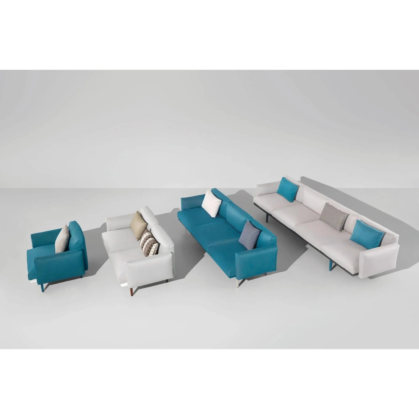 Boma - 3-Seater sofa | Kettal | JANGEORGe Interior Design