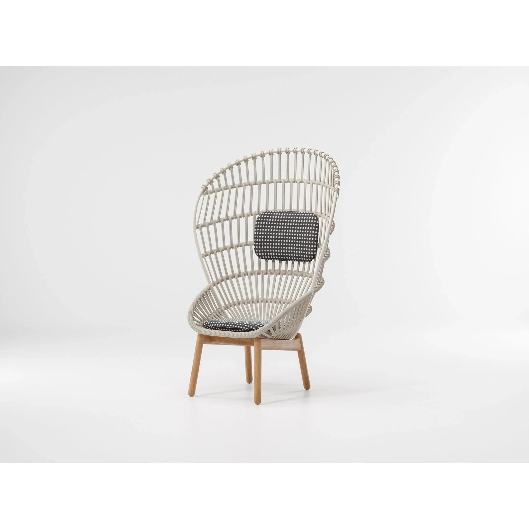 Cala - Armchair | Kettal | JANGEORGe Interior Design