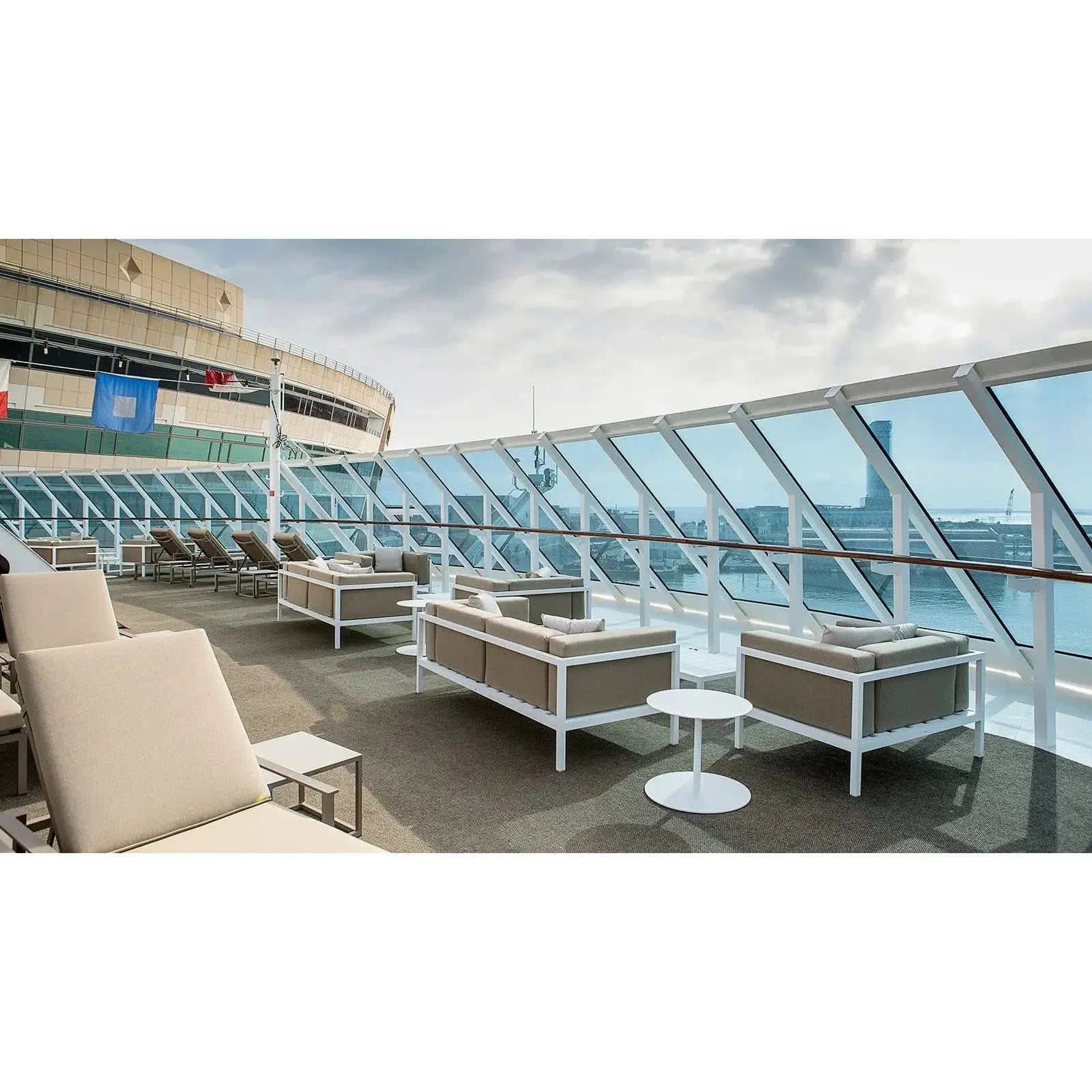 Landscape - Club Armchair L | Kettal | JANGEORGe Interior Design