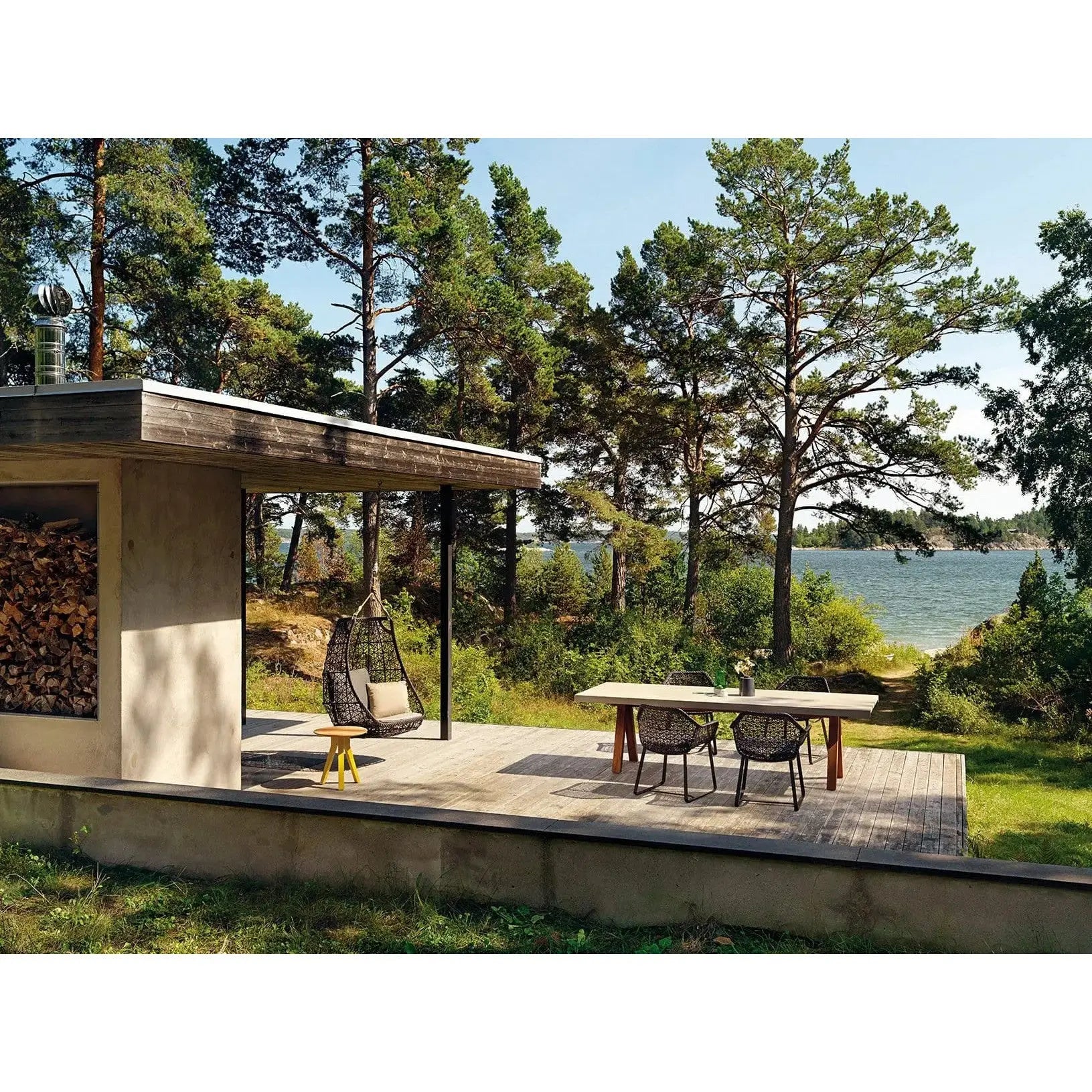 Maia - Egg Swing | Kettal | JANGEORGe Interior Design