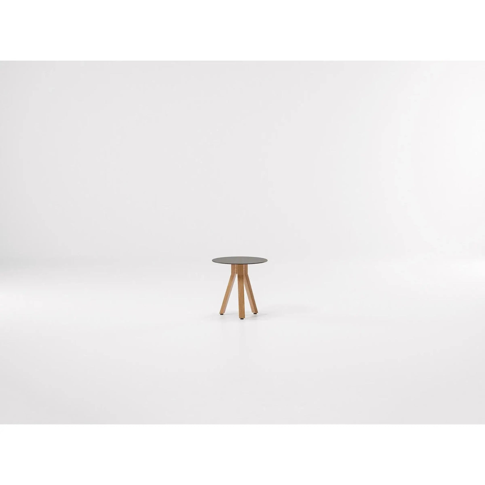 Vieques - Side Table ø48 | Kettal | JANGEORGe Interior Design