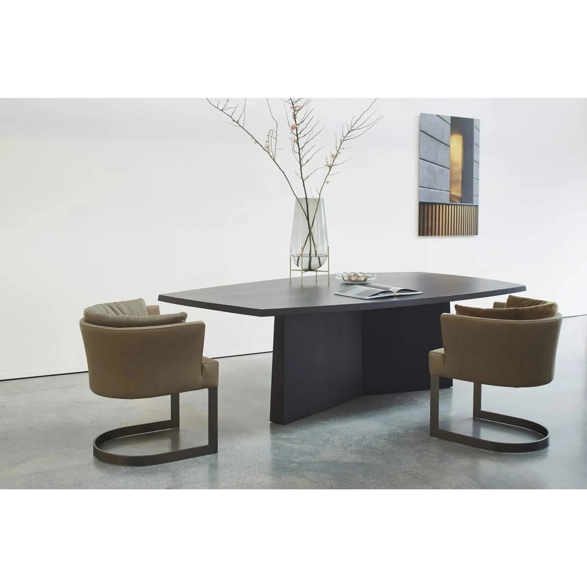 Converse - Dining Table | Linteloo | JANGEORGe Interior Design