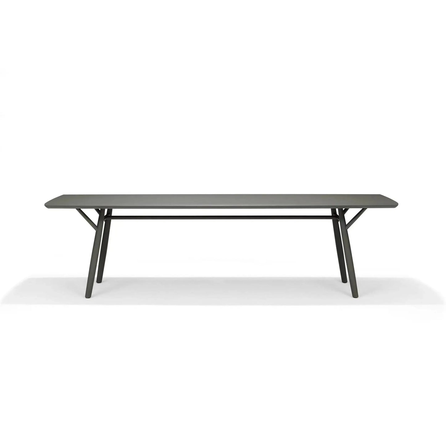 Oiseau - Dining Table | Linteloo | JANGEORGe Interior Design