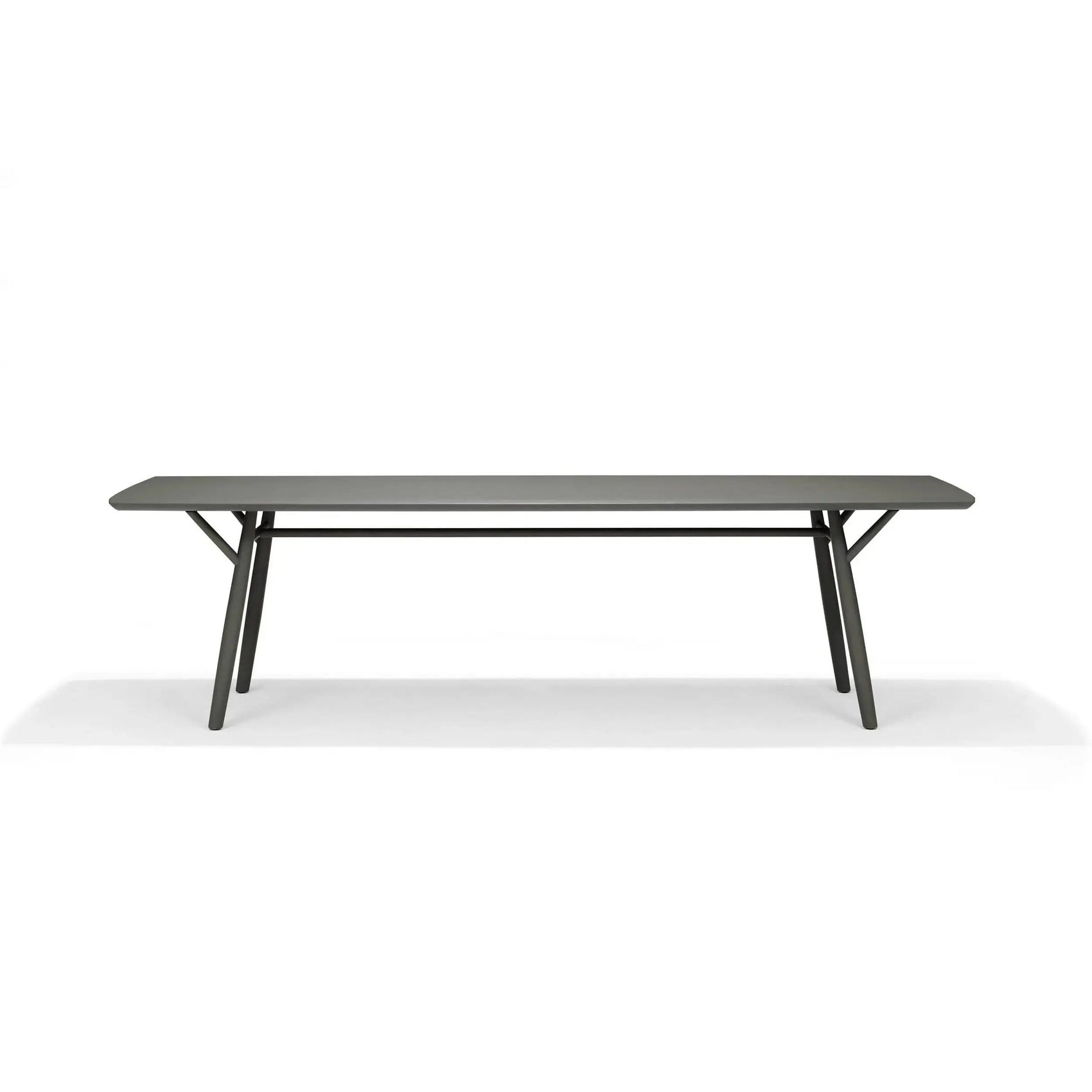 Oiseau - Dining Table | Linteloo | JANGEORGe Interior Design