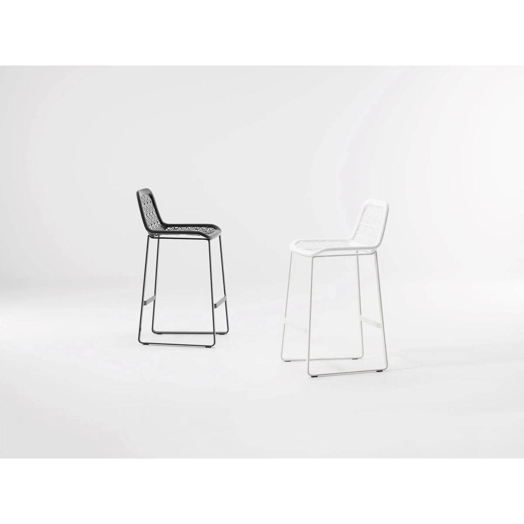 Outdoor Seating - Bar & Counter Stools