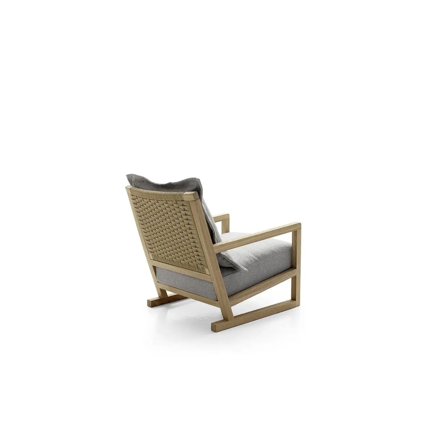 Clio Armchair | Maxalto | JANGEORGe Interior Design