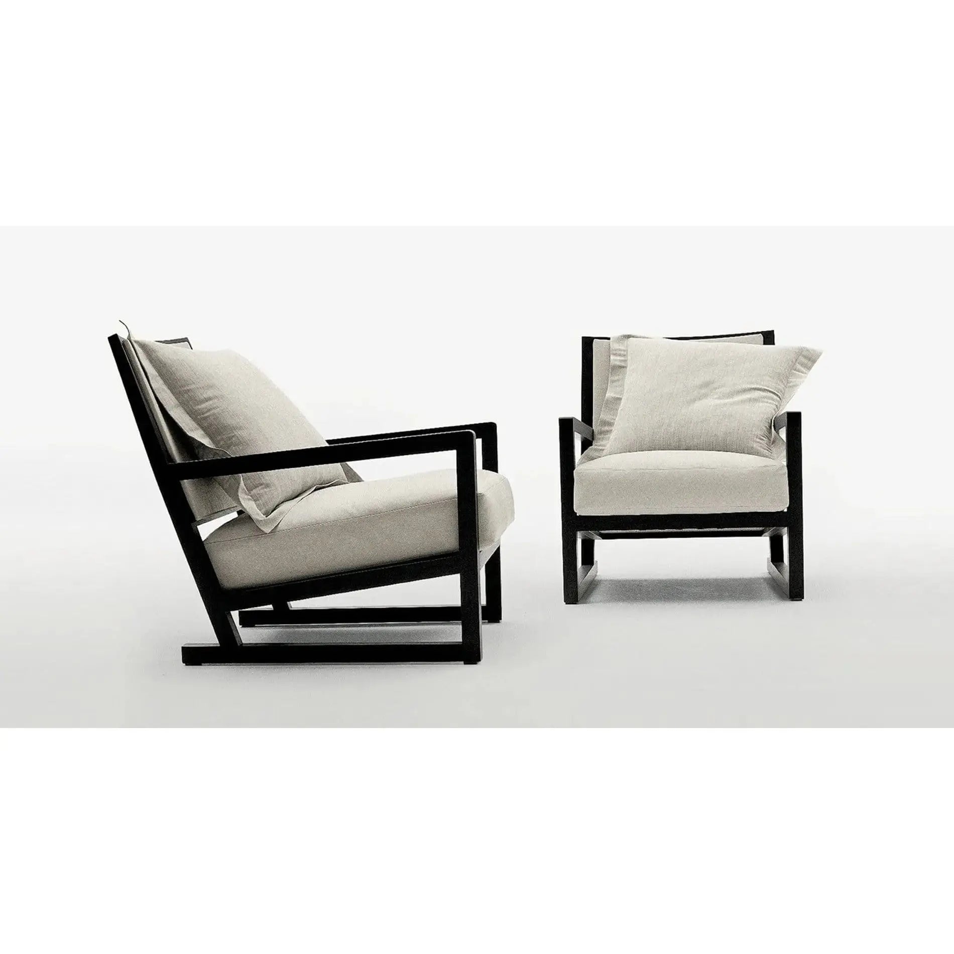 Clio Armchair | Maxalto | JANGEORGe Interior Design