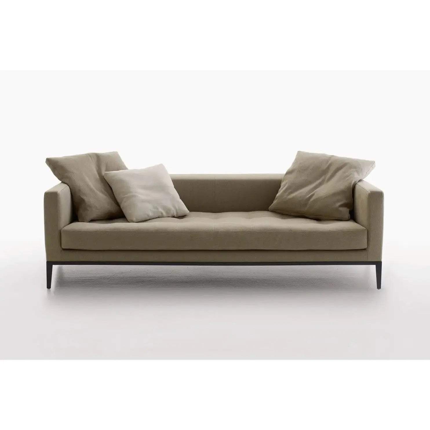 Simpliciter Sofa | Maxalto | JANGEORGe Interior Design