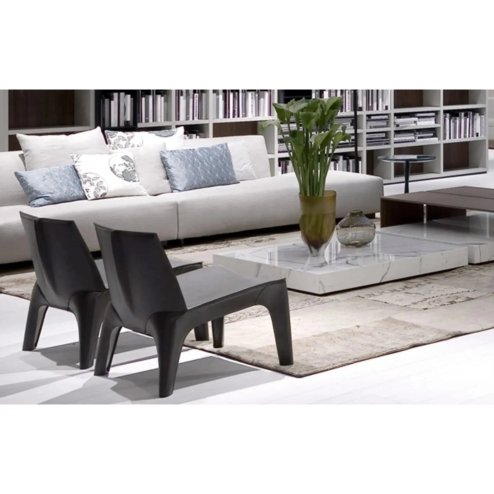 BB - Armchair | Poliform | JANGEORGe Interior Design