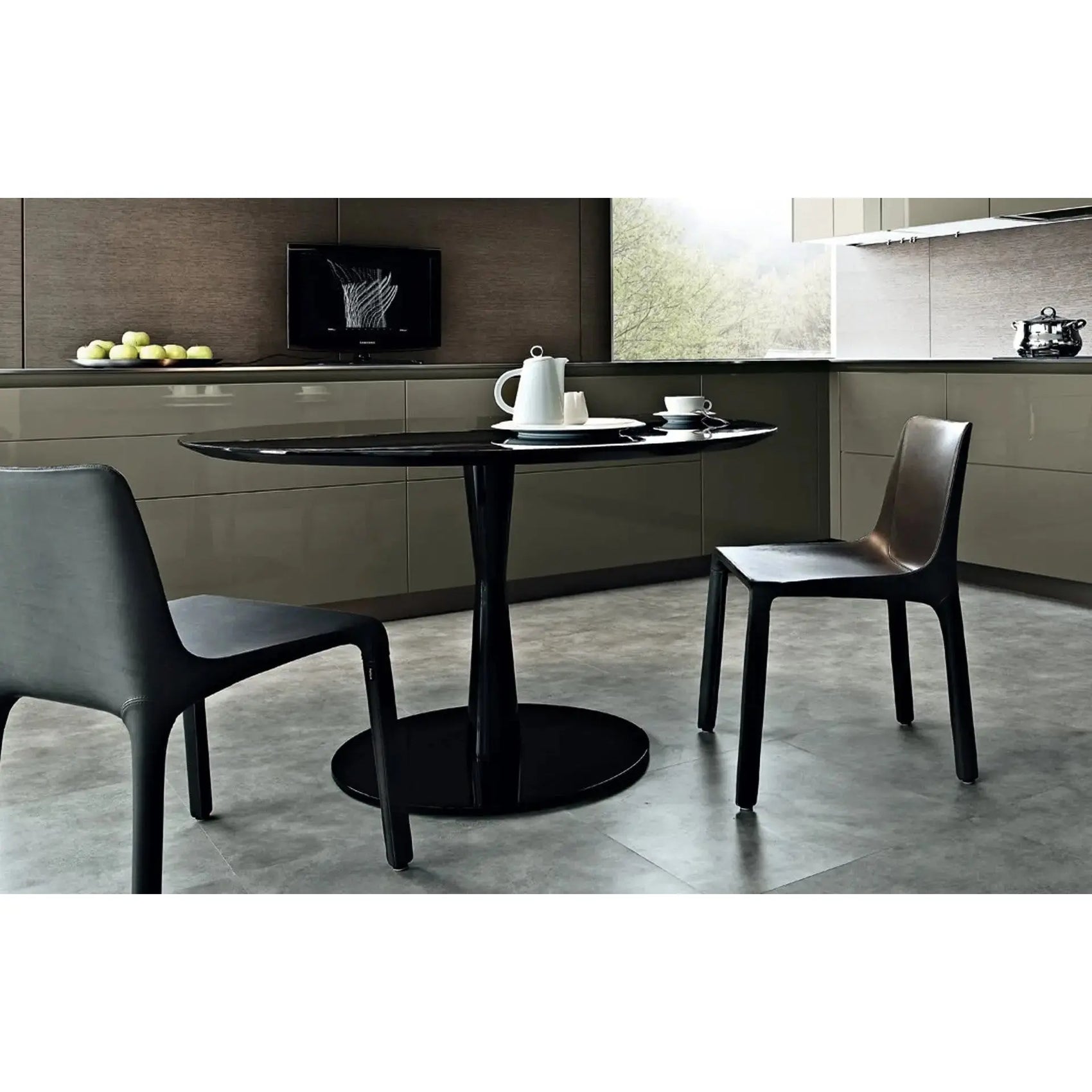 Manta  - Chair | Poliform | JANGEORGe Interior Design