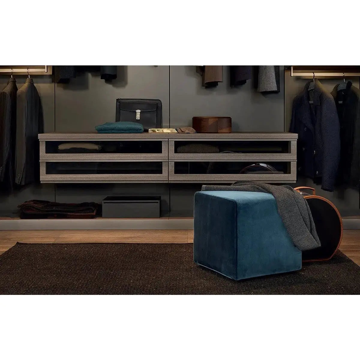 Play - Pouf | Poliform | JANGEORGe Interior Design