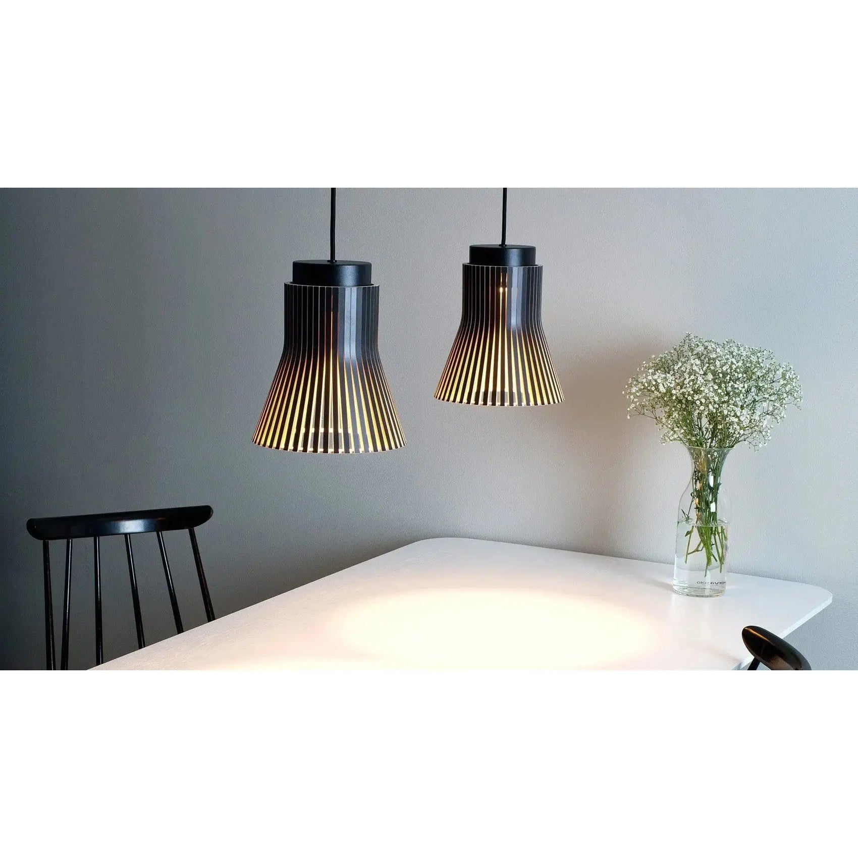 Petite 4600 - Pendant Lamp | Secto | JANGEORGe Interior Design