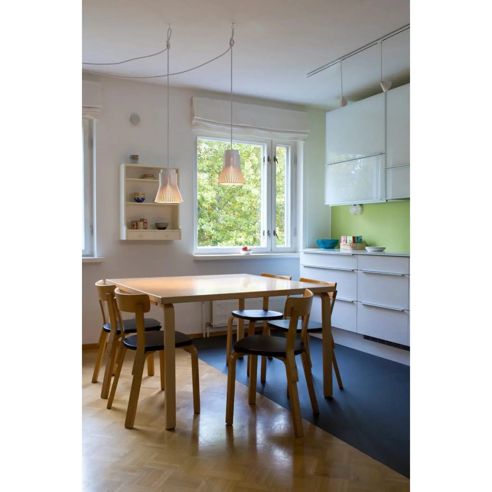 Petite 4600 - Pendant Lamp | Secto | JANGEORGe Interior Design