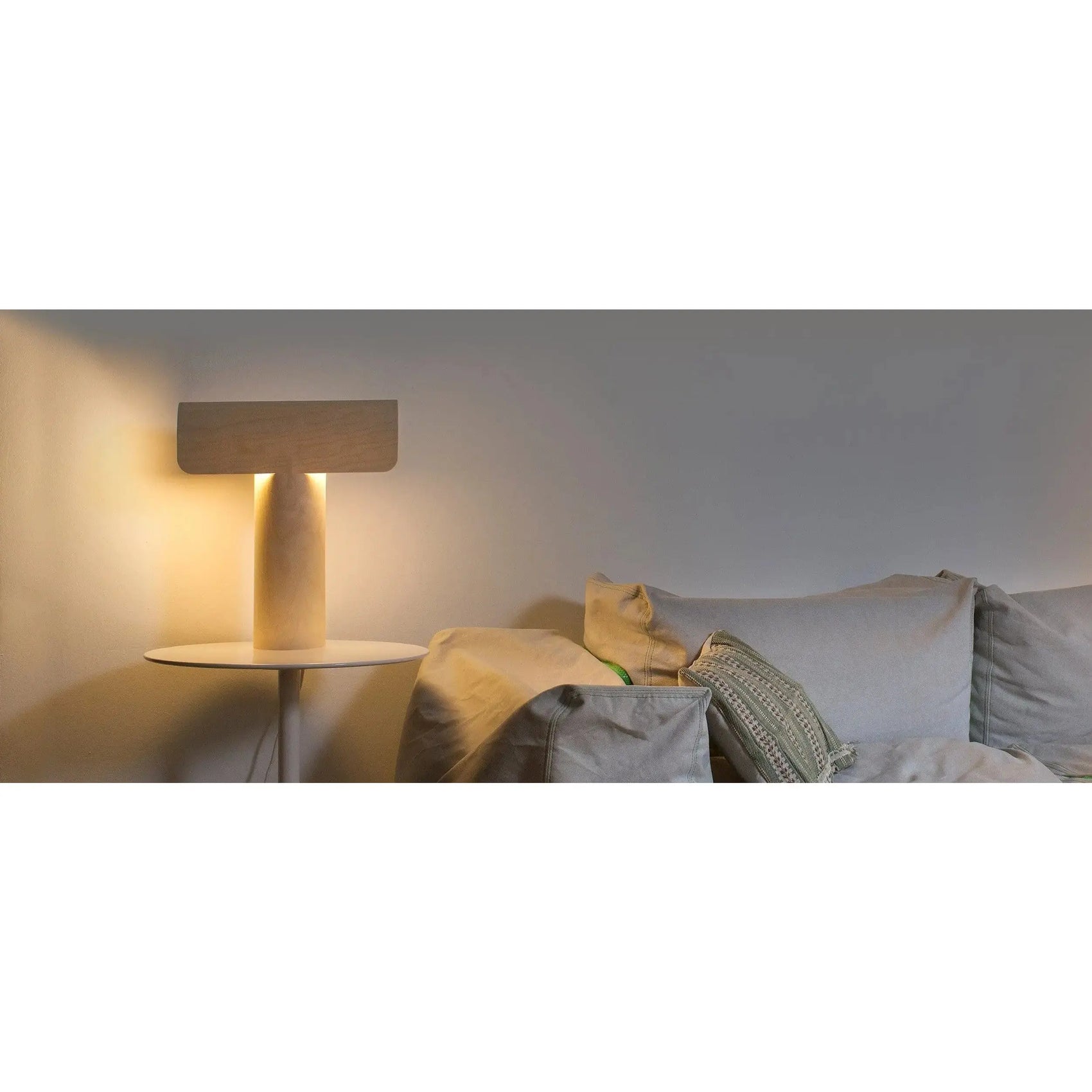 Teelo 8020 - Table Lamp | Secto | JANGEORGe Interior Design