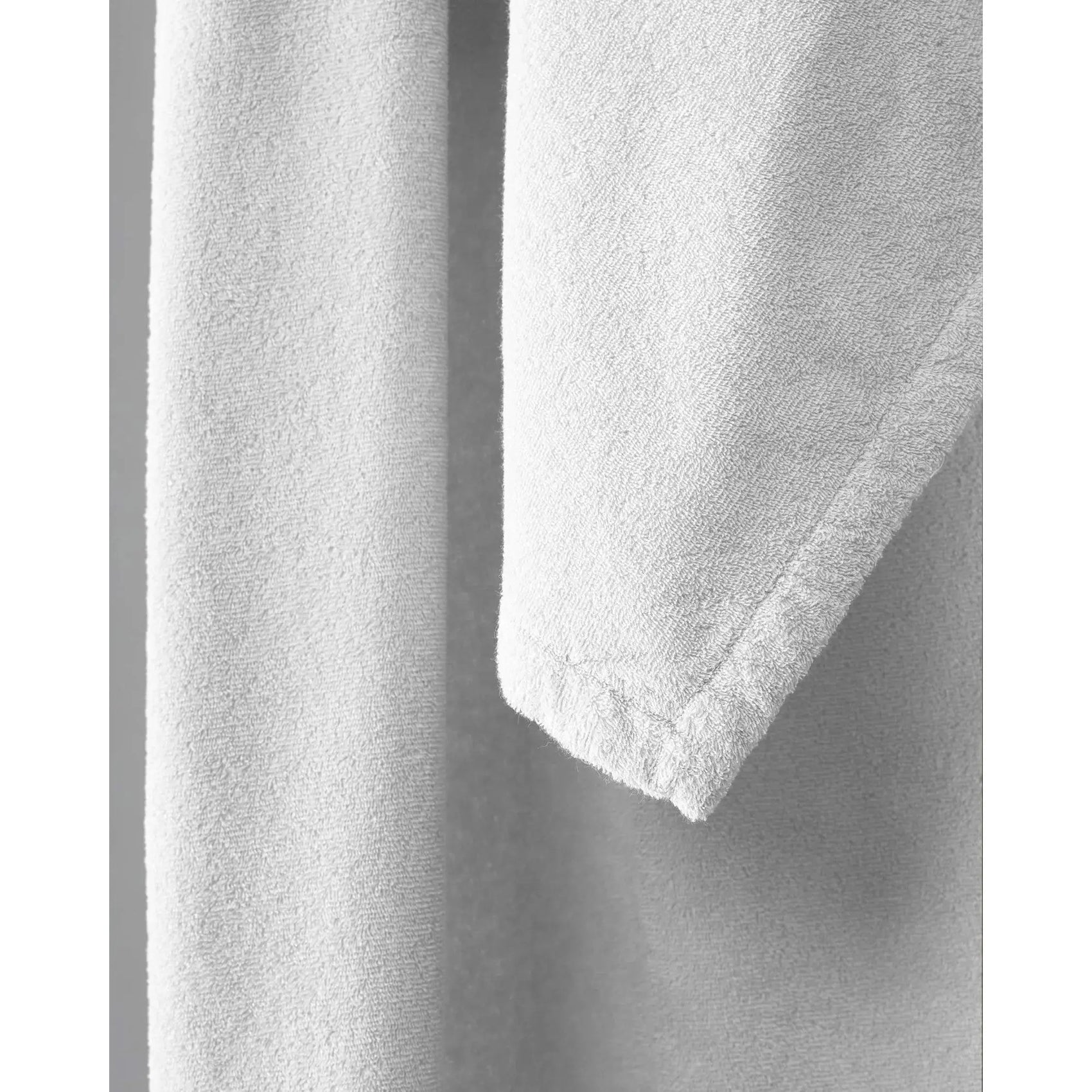Crisp Towel Set | Society | JANGEORGe Interior Design