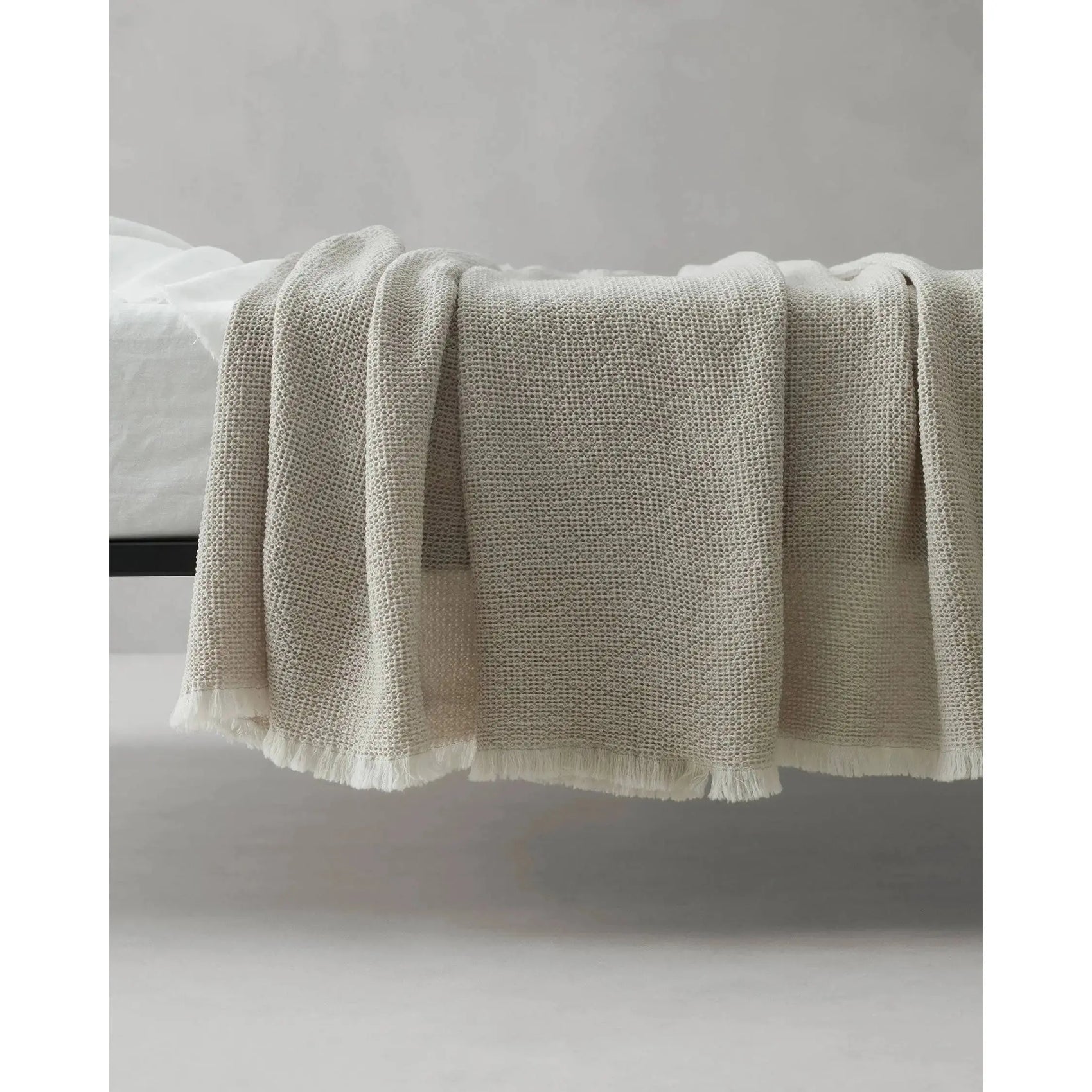 Nid Blanket | Society | JANGEORGe Interior Design