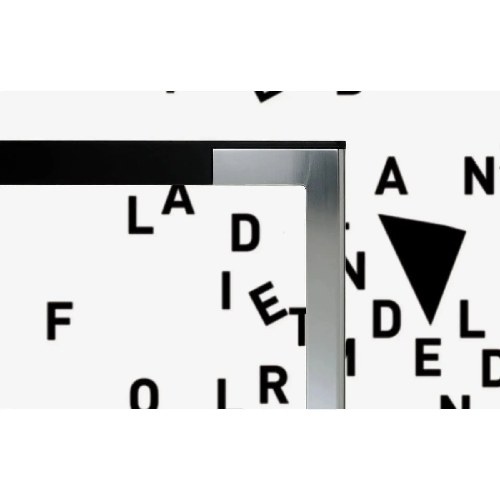 Trevi - Dining Table | Poliform | JANGEORGe Interior Design