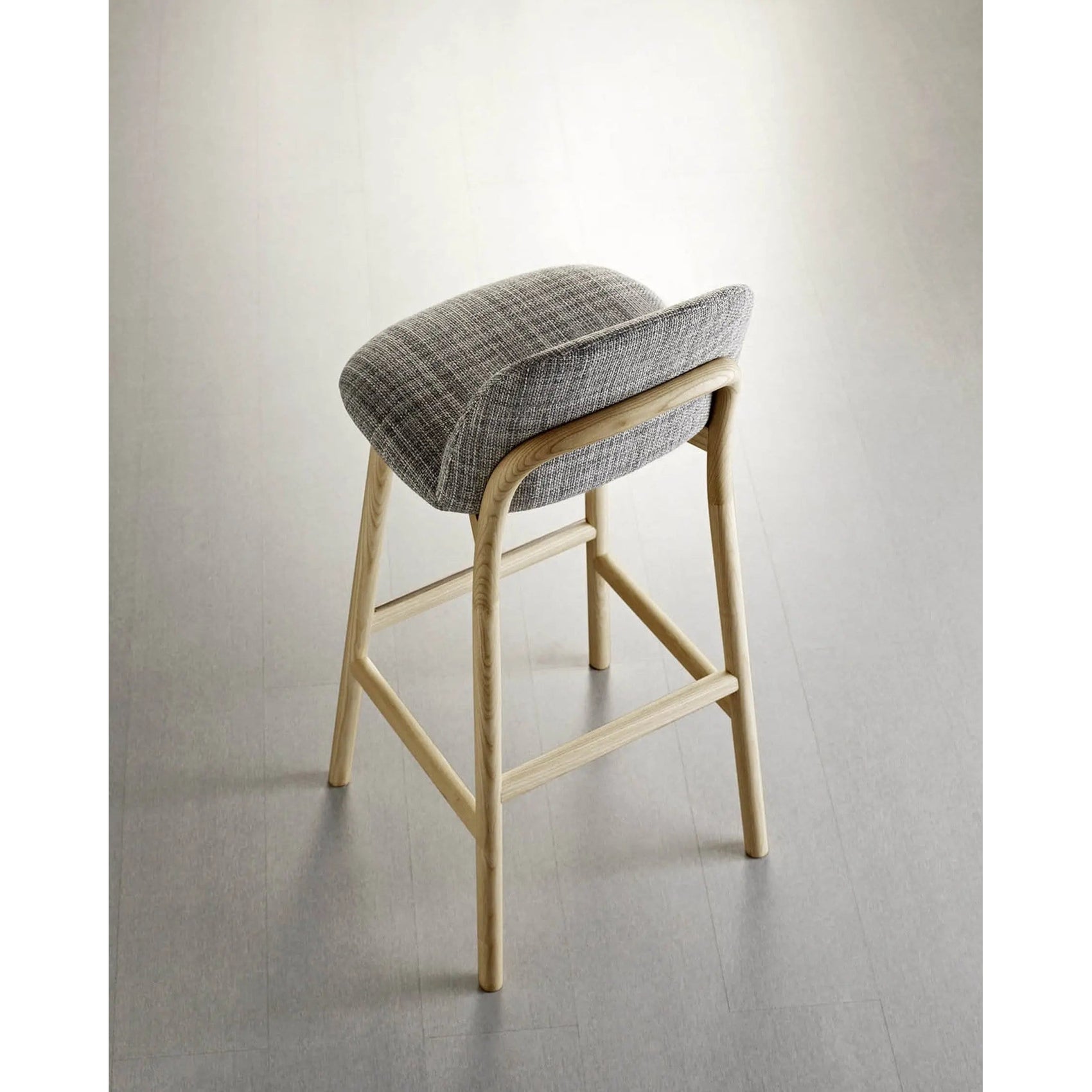 Zantilam 06 - Barstool | Very Wood | JANGEORGe Interior Design