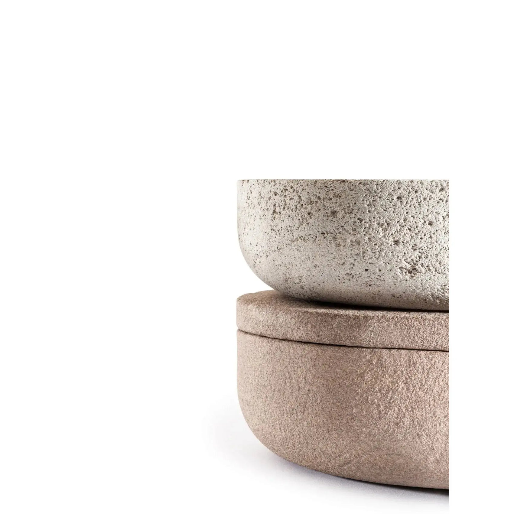 VVD Pottery 30x7cm with 2cm Iron Sandstone Diest Lid (3072) | When Objects Work | JANGEORGe Interior Design