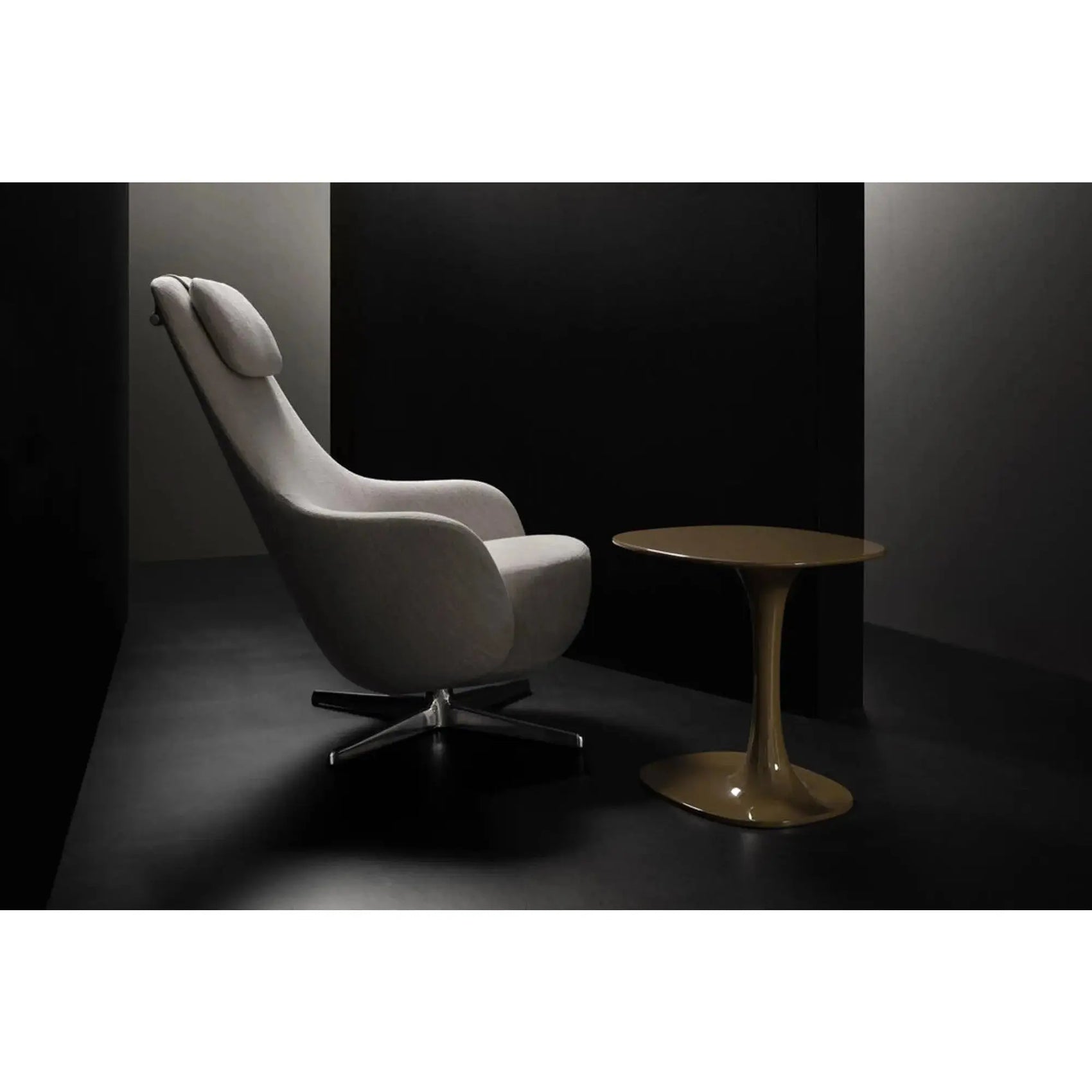 JANGEORGe Interiors & Furniture B&B Italia Harbor Laidback Armchair