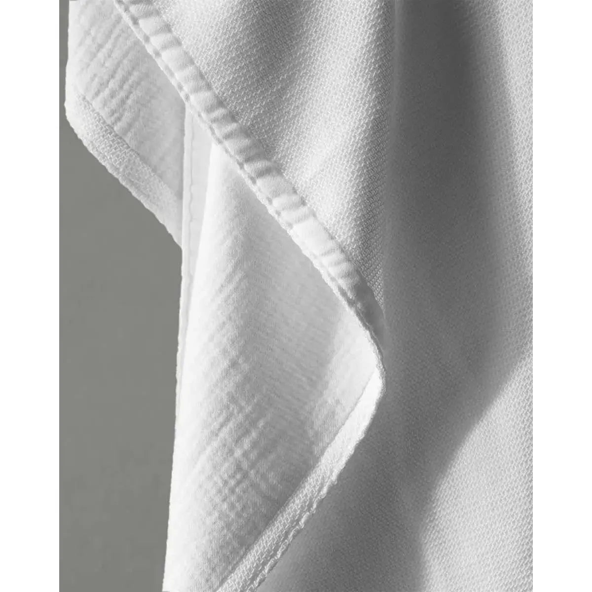 JANGEORGe Interiors & Furniture Society Limonta Kur Bath Towel Bianco
