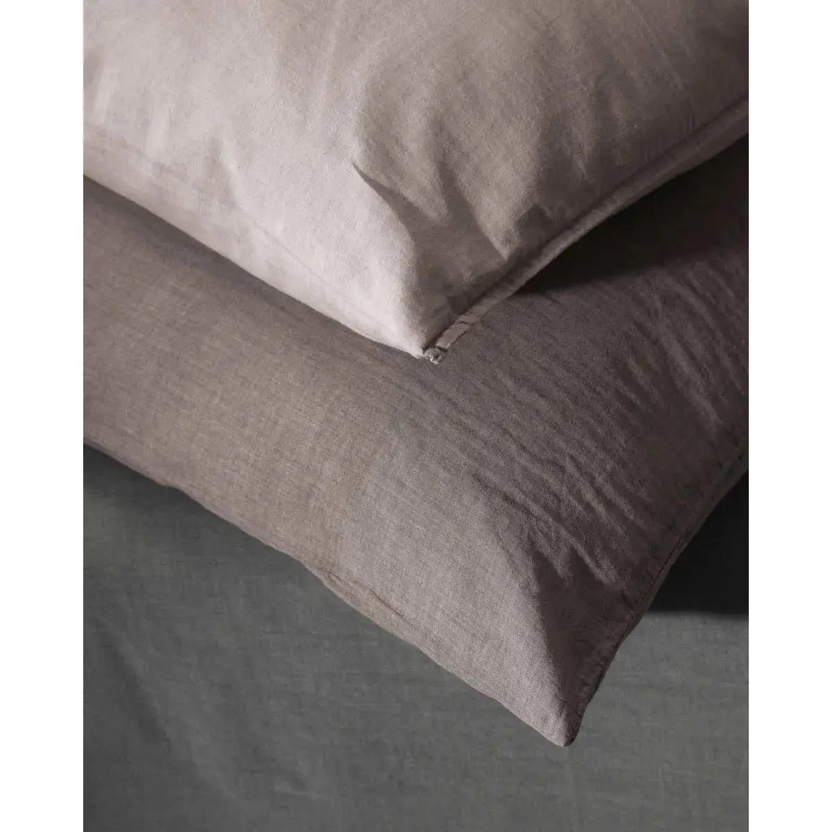 JANGEORGe Interiors & Furniture Society Limonta Miro Pillow Cases Set Verbena