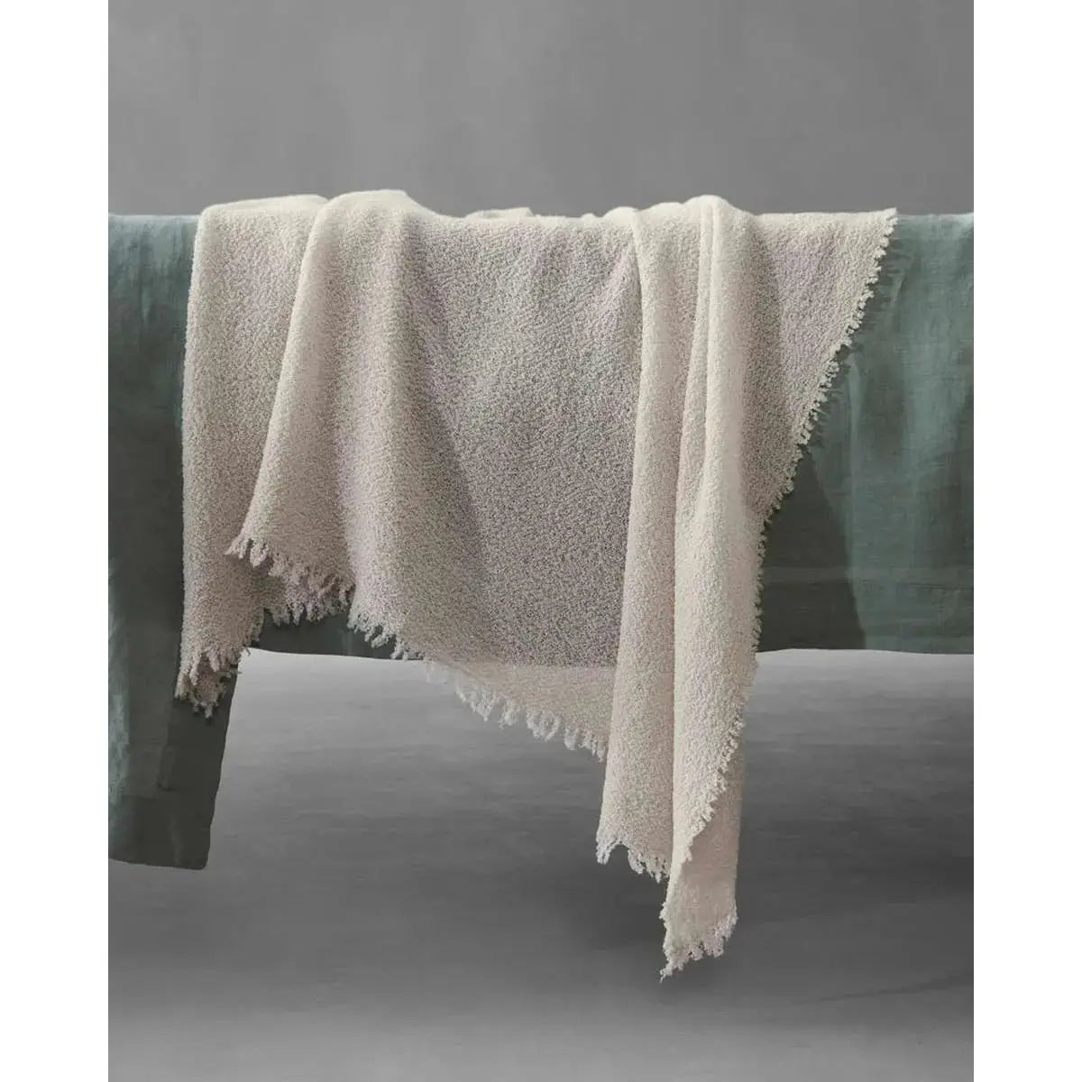 JANGEORGe Interiors & Furniture Society Limonta Single Throw Marmo