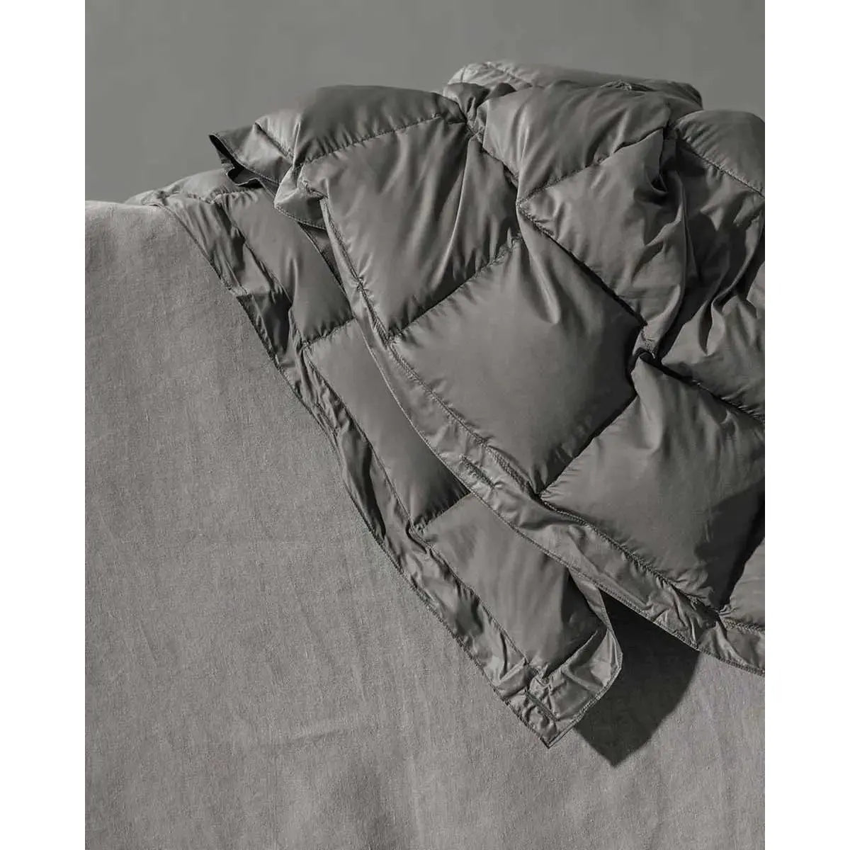 JANGEORGe Interiors & Furniture Society Limonta Talk Quilt Elefante