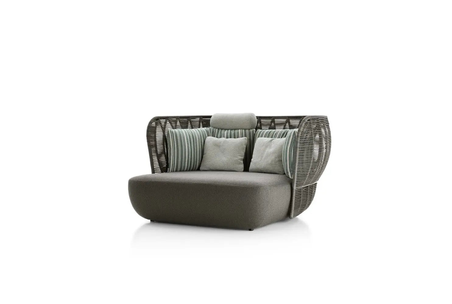Bay Outdoor Sofa | B&B Italia | JANGEORGe Interior Design