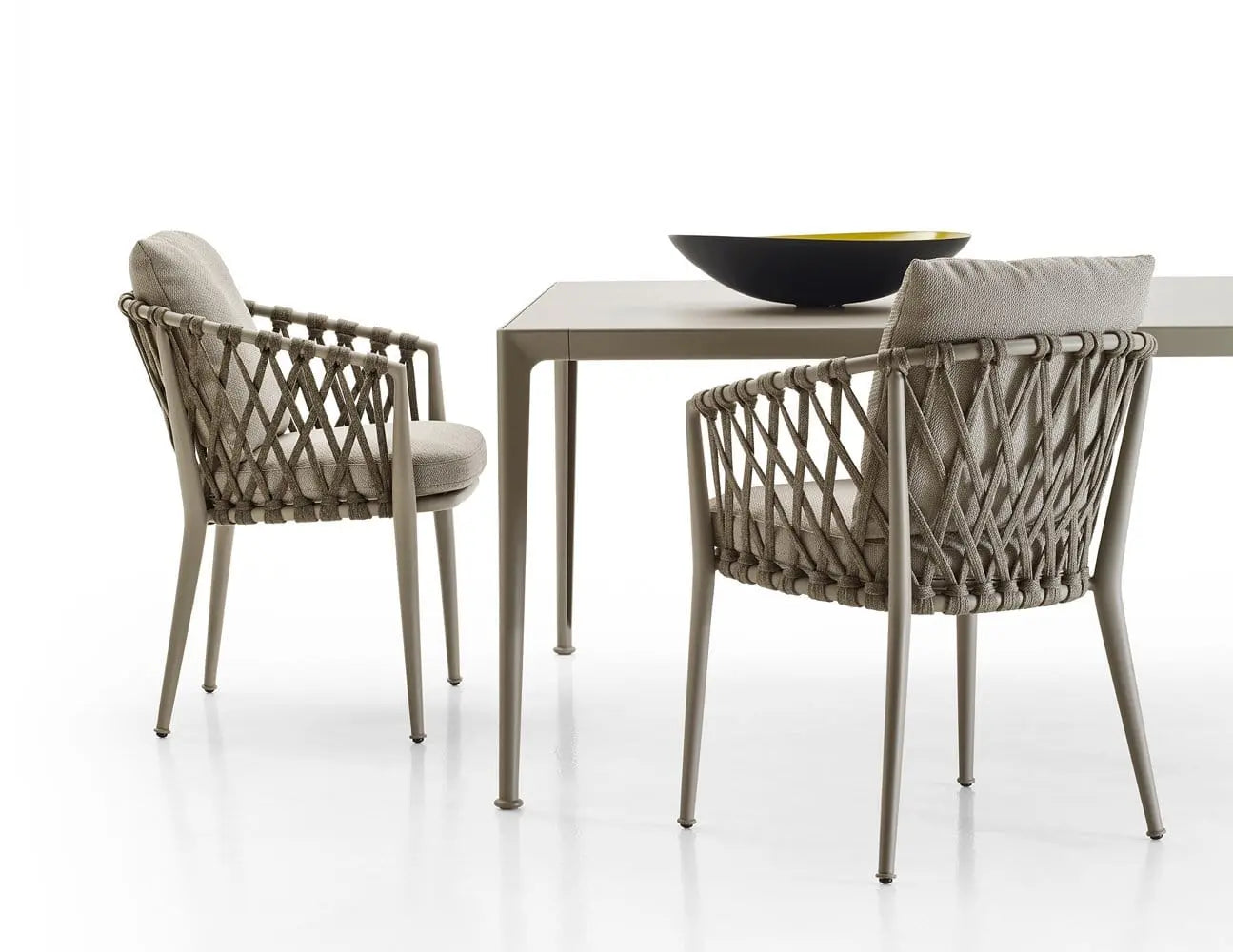 Erica Chair | B&B Italia | JANGEORGe Interior Design