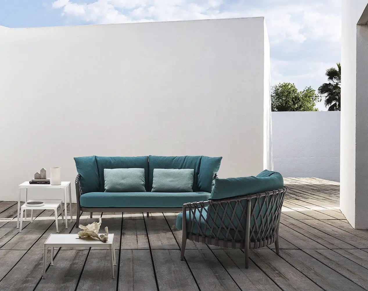 Erica Sofa | B&B Italia | JANGEORGe Interior Design